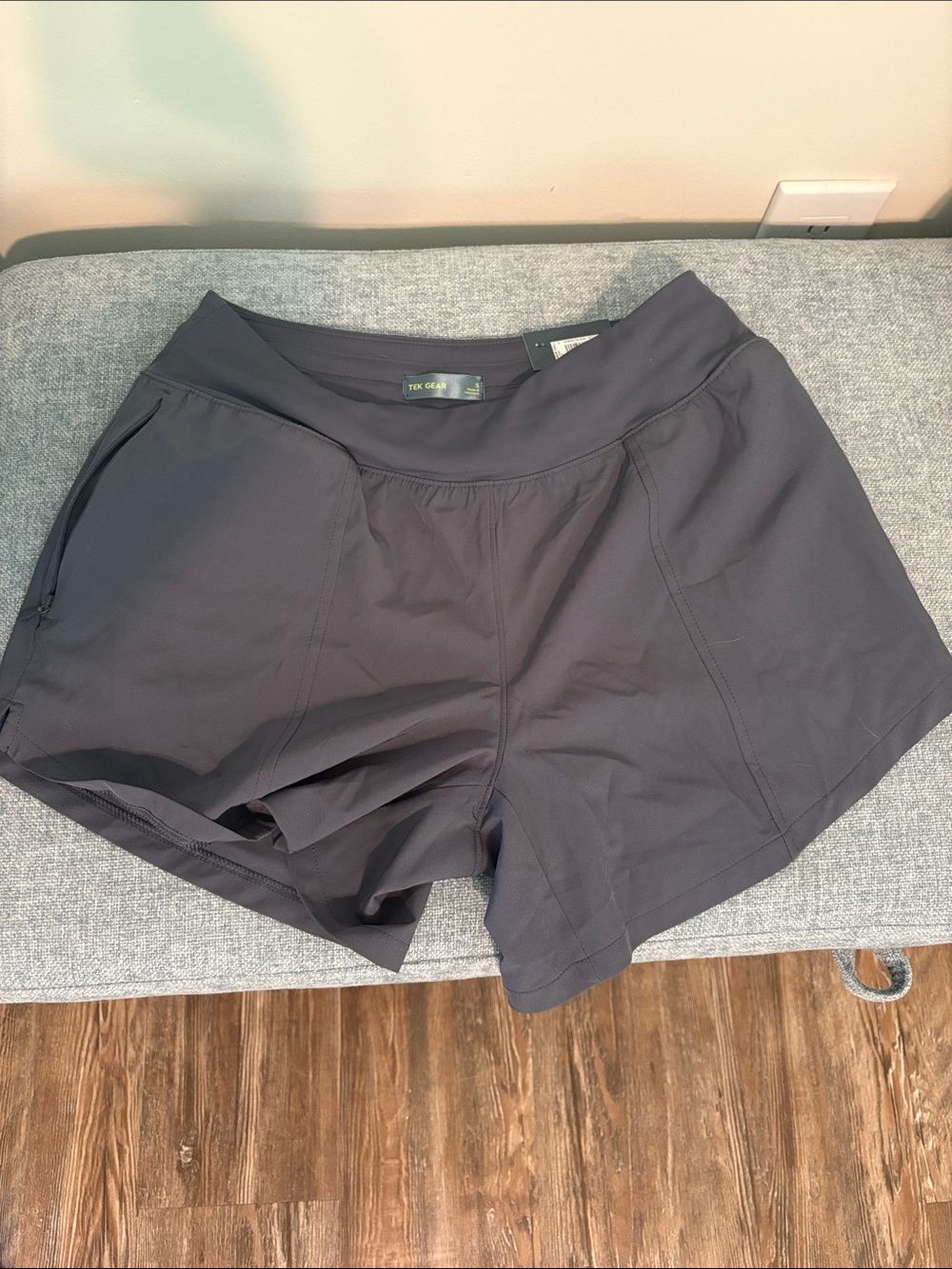 tek gear Women's Athletic Shorts in Charcoal Gray
